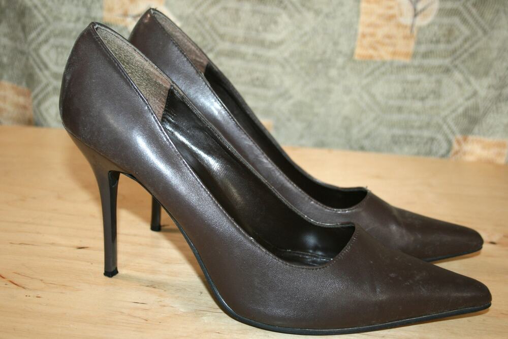 Copied - Frederick's of Hollywood Black Faux Leather Pumps 12 M